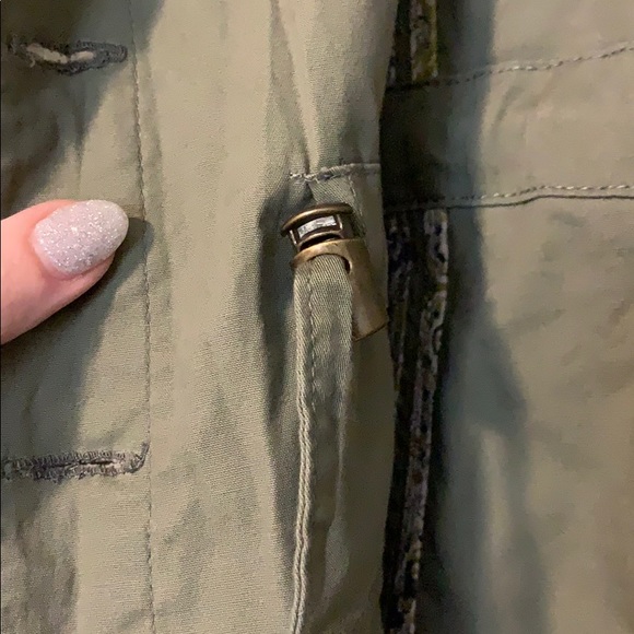 Utility Jacket - Picture 4 of 8